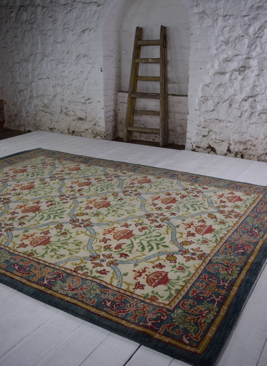 contemporary carpet of Spanish design