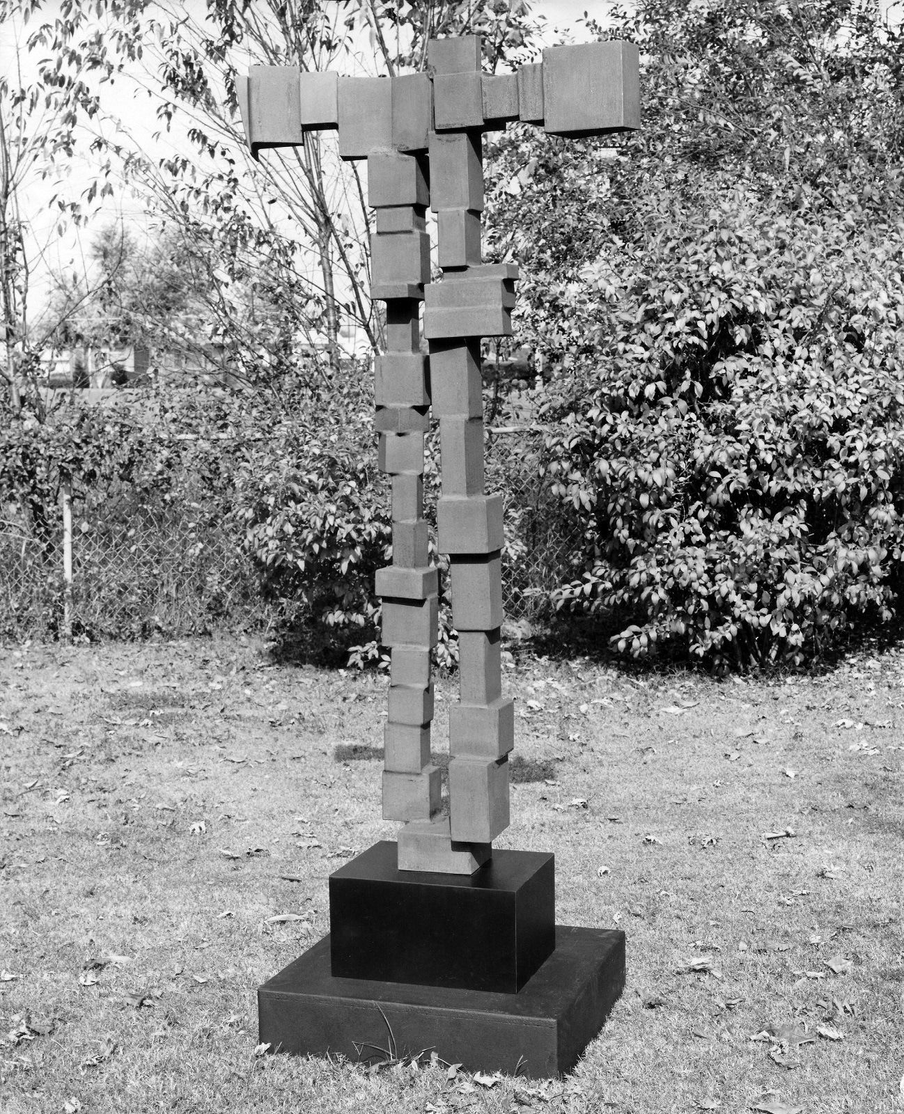 Metaphysical Reflector, 1976