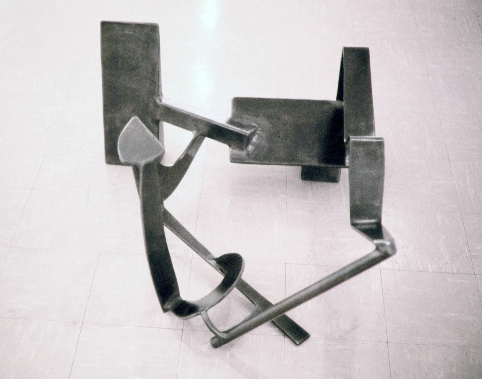 Table Base, 1987