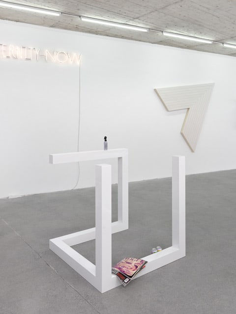 Sylvie Fleury, Modern Living - Passion Fruit, 2023