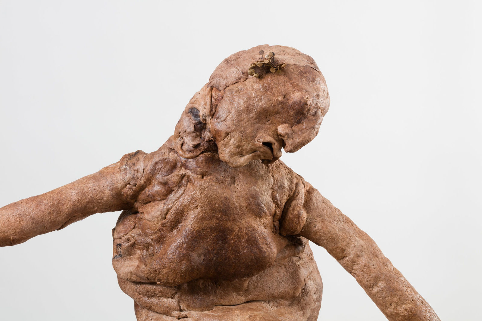 Francis Upritchard, Any Noise Annoys an Oyster, 2024