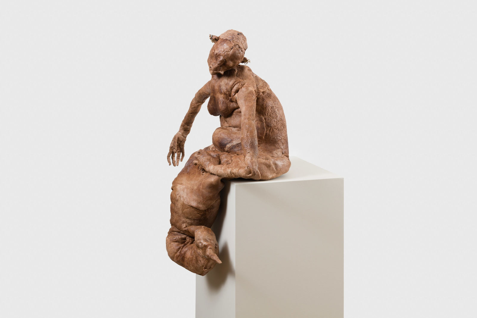 Francis Upritchard, Any Noise Annoys an Oyster, 2024