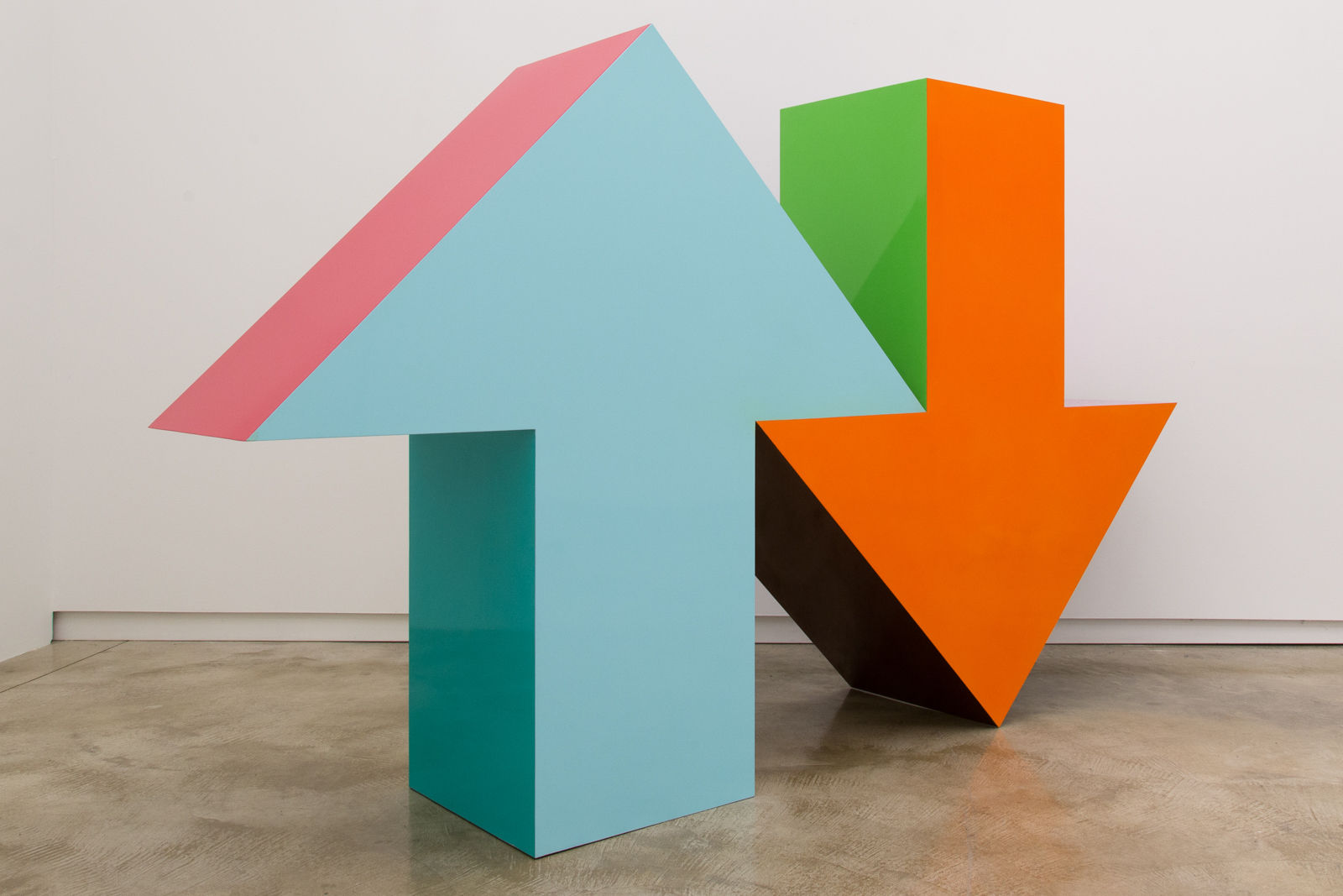 Tony Tasset, Arrow Sculpture, 2015