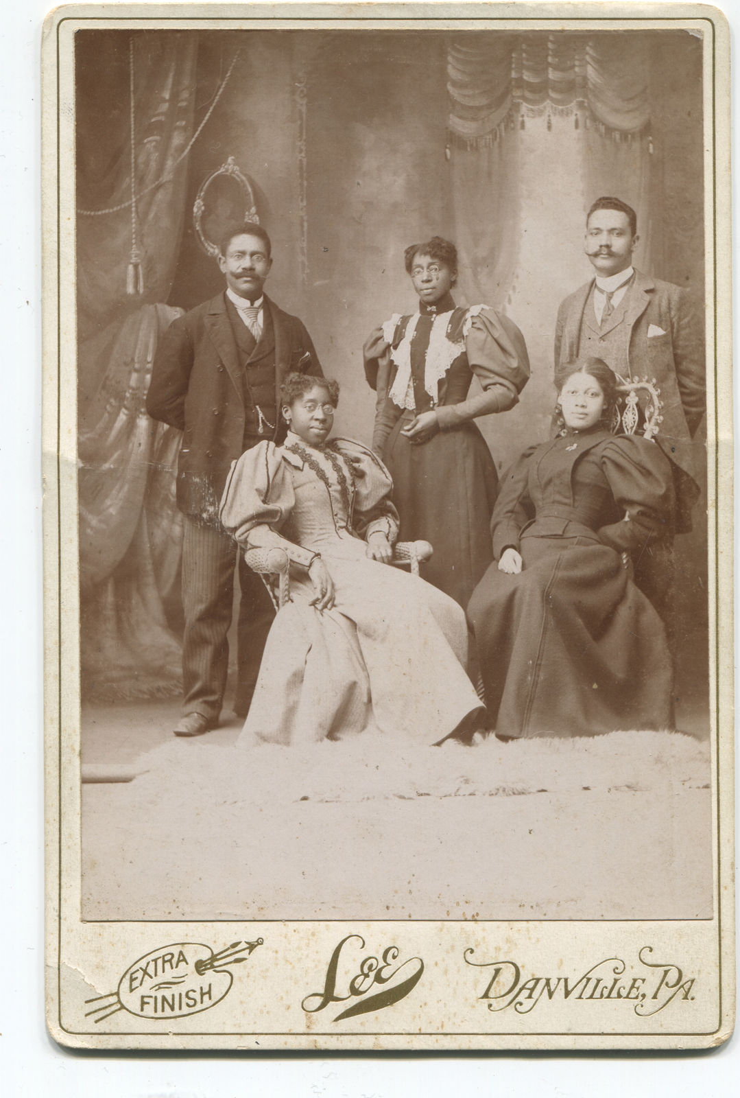 Lee Studio, Group Portrait