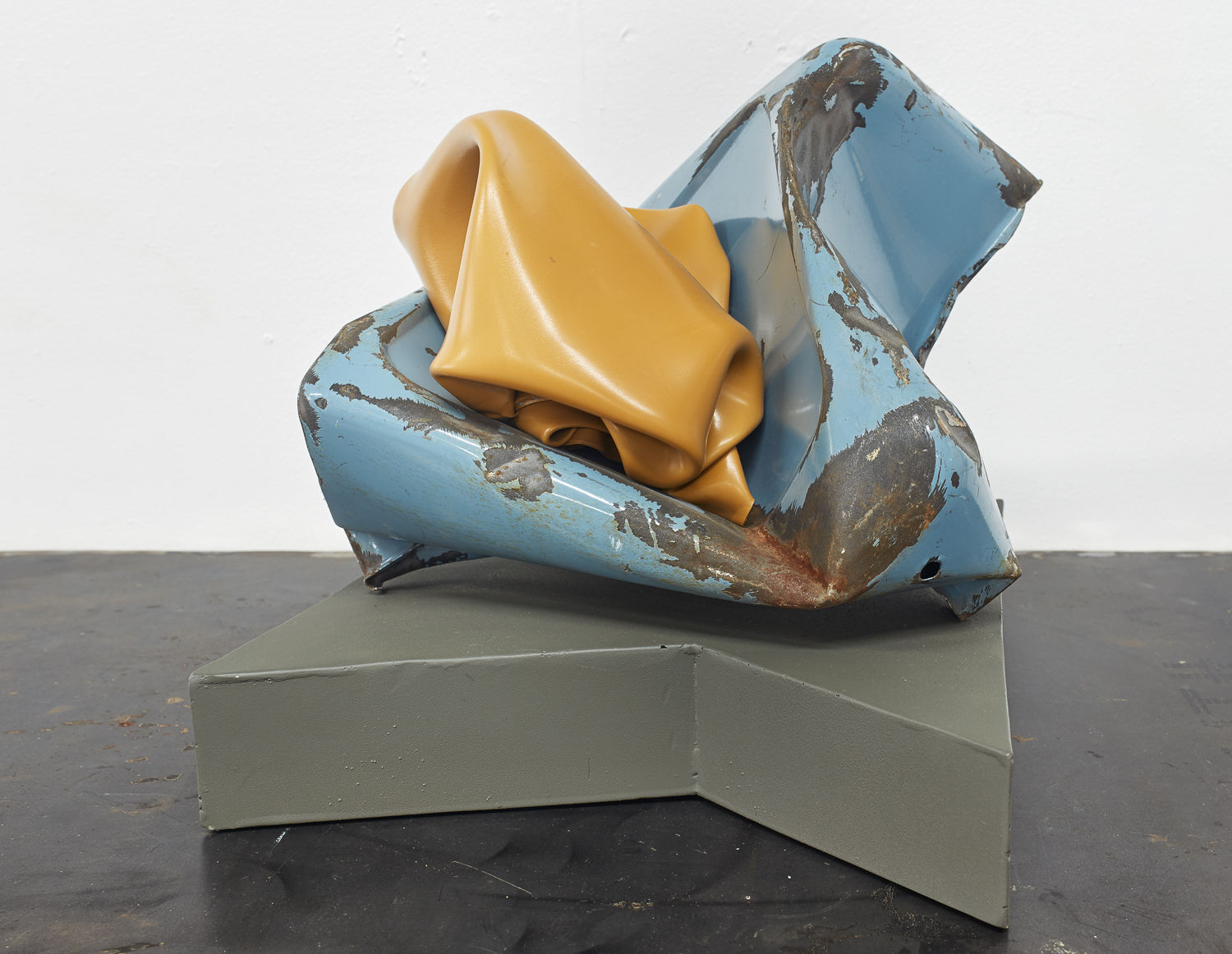 Kennedy Yanko, Big little, 2019