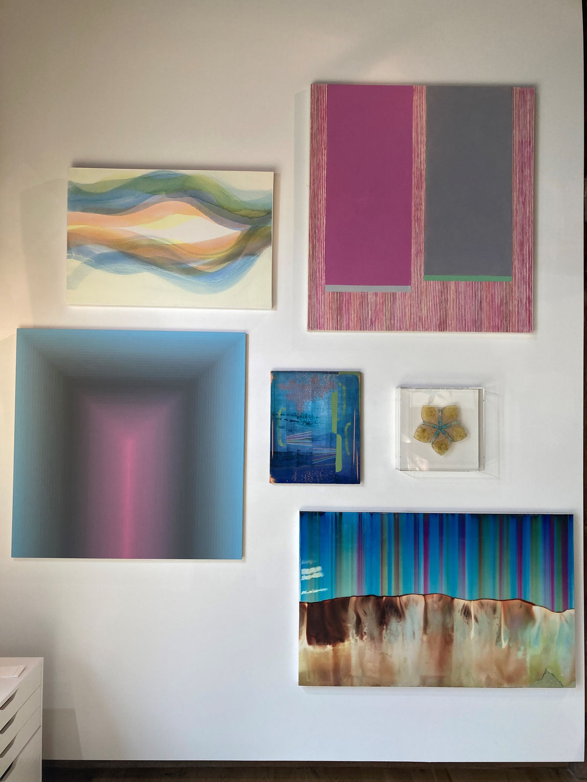 Elizabeth Gourlay (estate), Magenta gray B, 2020