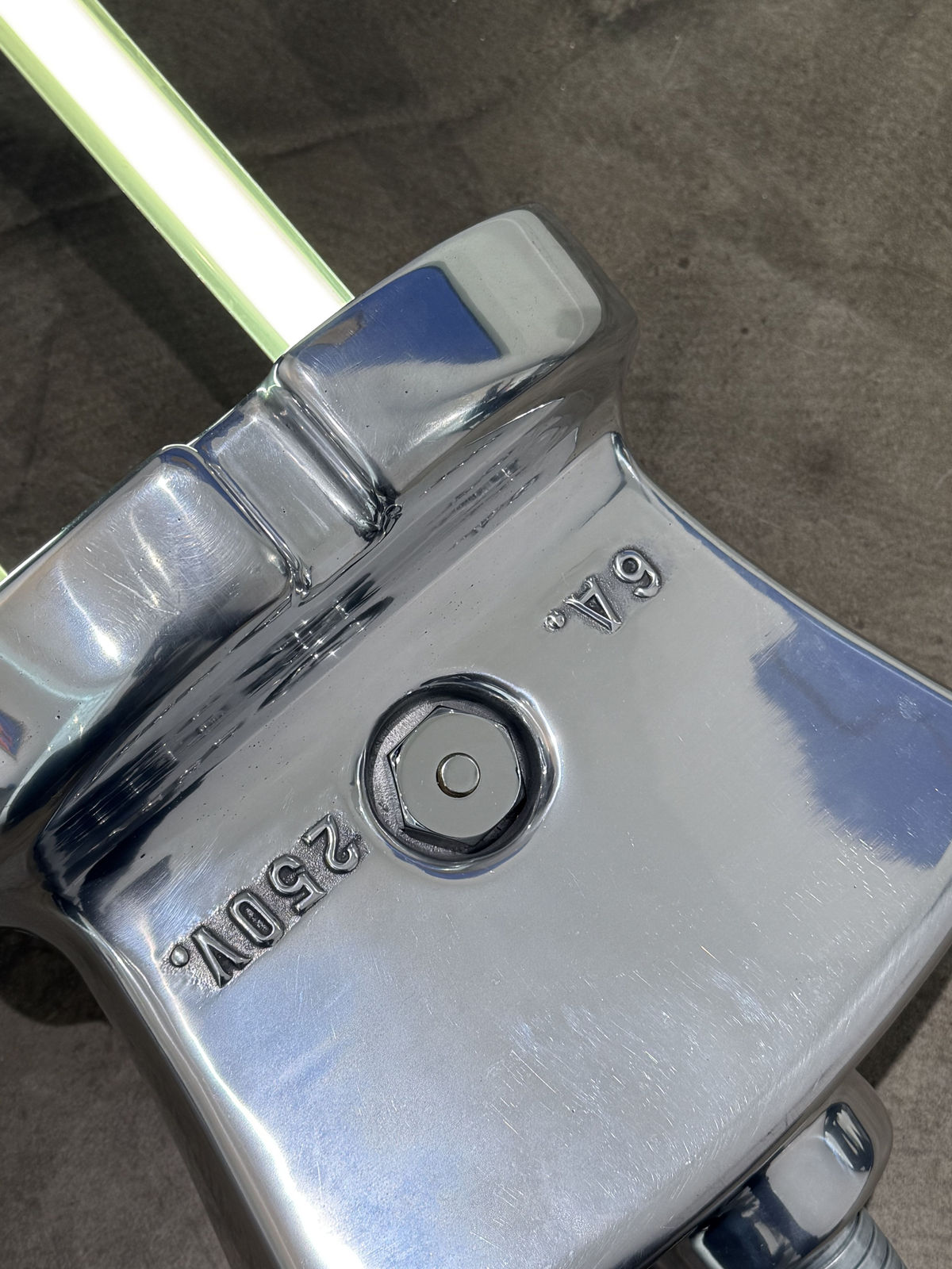 Yonel Lebovici, Fiche mâle, Ca. 1978