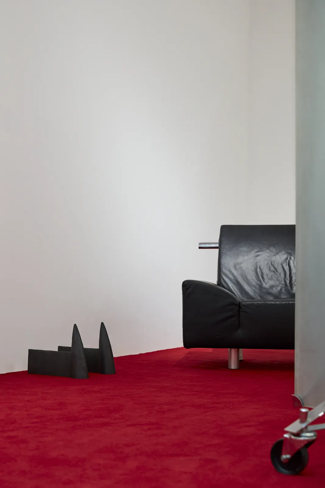 Philippe Starck, Paire de fauteuils Prince de Fribourg et Treyer, Ca. 1987