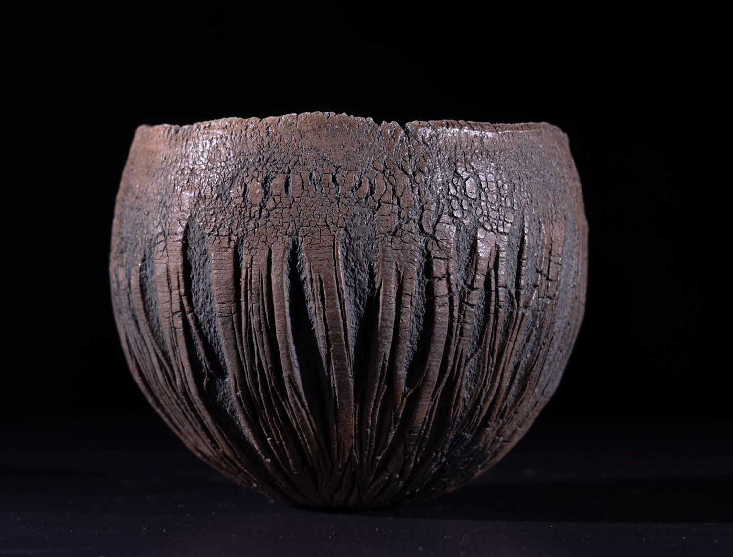 Patricia Shone, Township bowl Boreaig - vertical texture, 2023