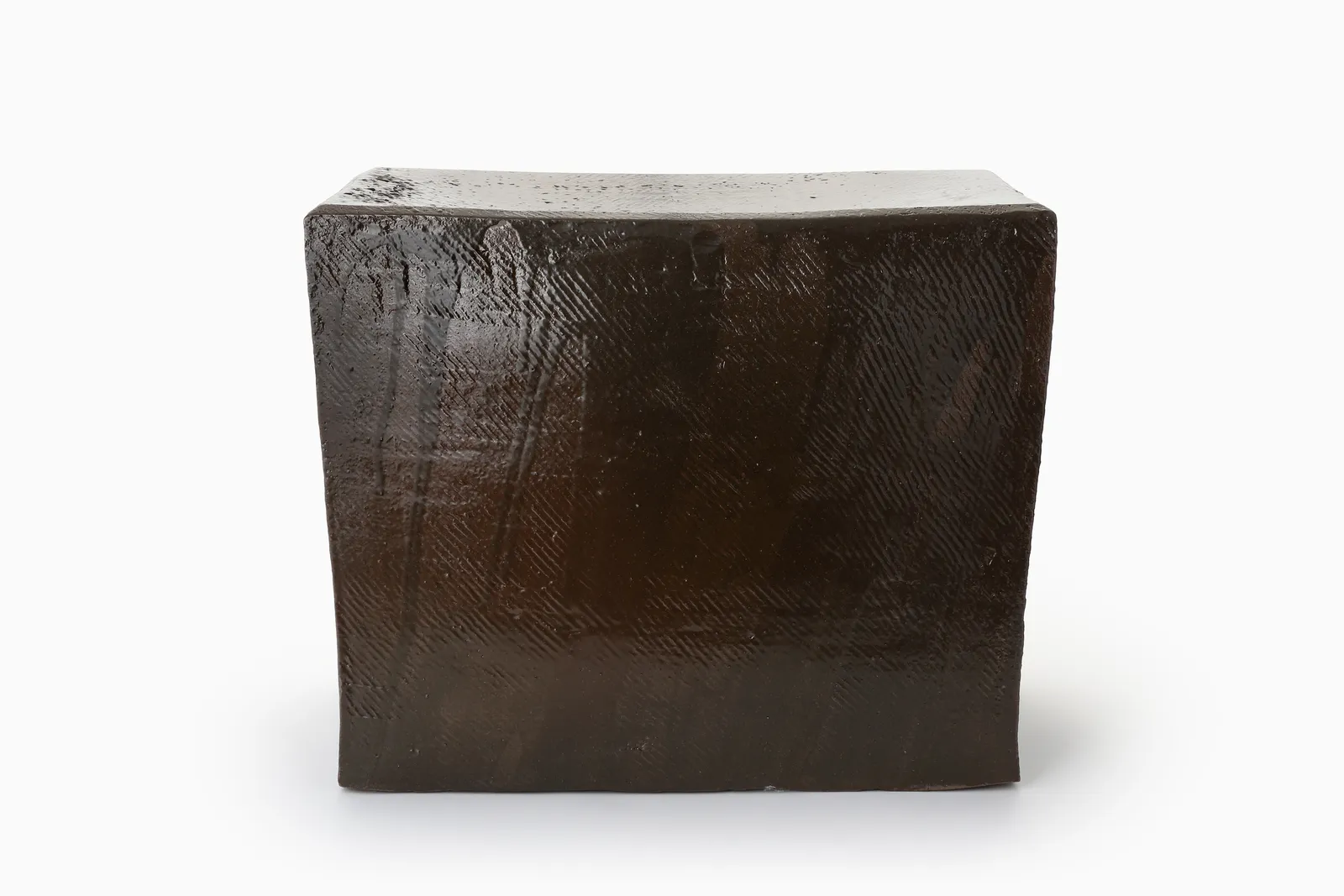 Ahn Si-sung, Onngi Stool, 2024