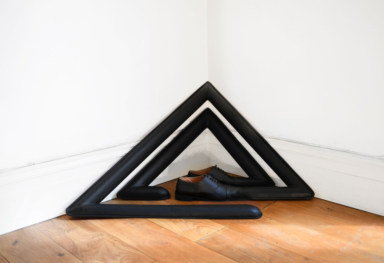 Jonny Briggs, Shoes to stand in a corner, 2025