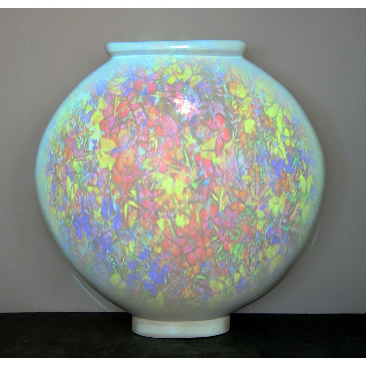 Lee Lee Nam 李二男, Transfigured Dalhangari 2 蝶滿春瓶