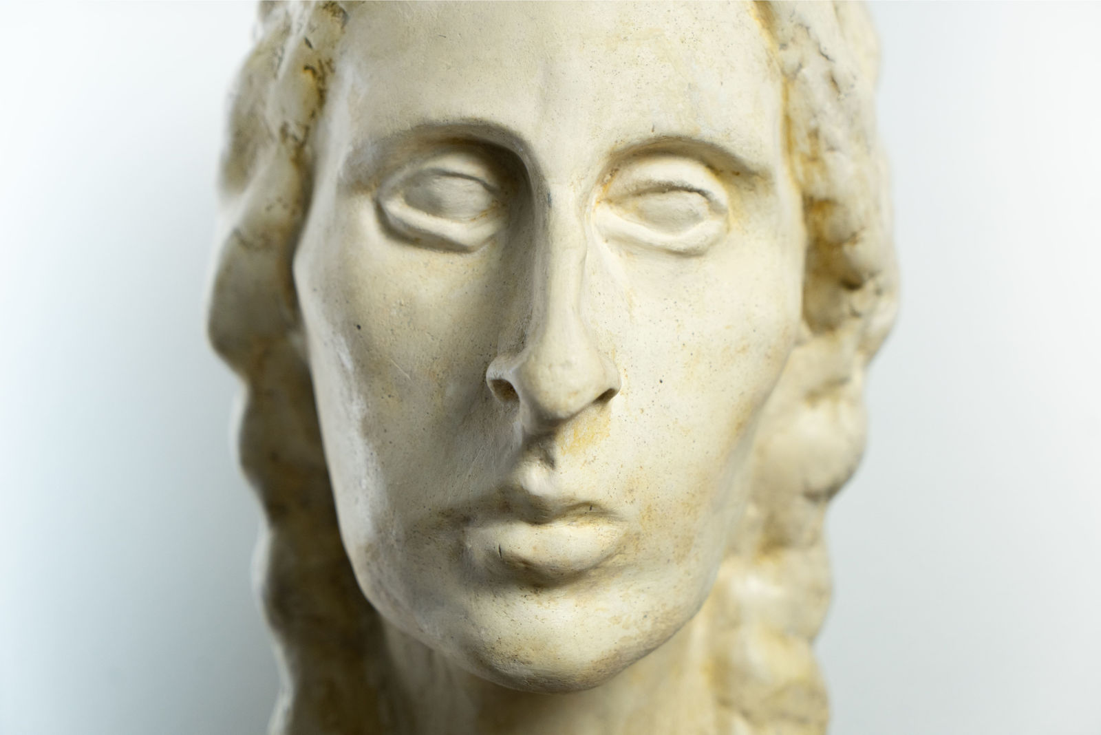 Very rare plaster by Ferdinand Hodler, depicting his beloved muse Valentine Godé-Darel. The only signed sculpture by Ferdinand Hodler, realized in Geneva c. 1914.