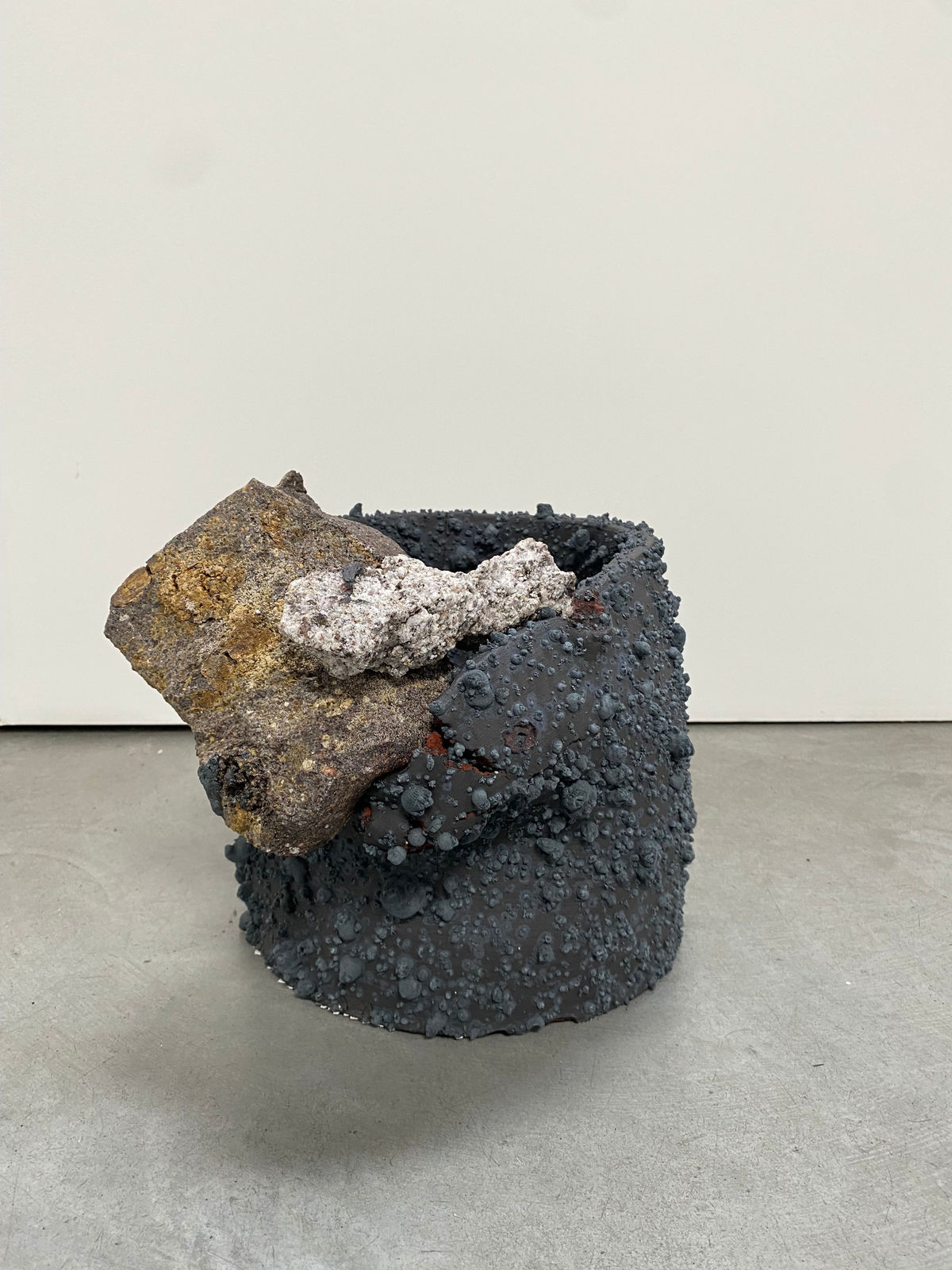 Jonas Moënne, David & Goliath, n°13, 2023