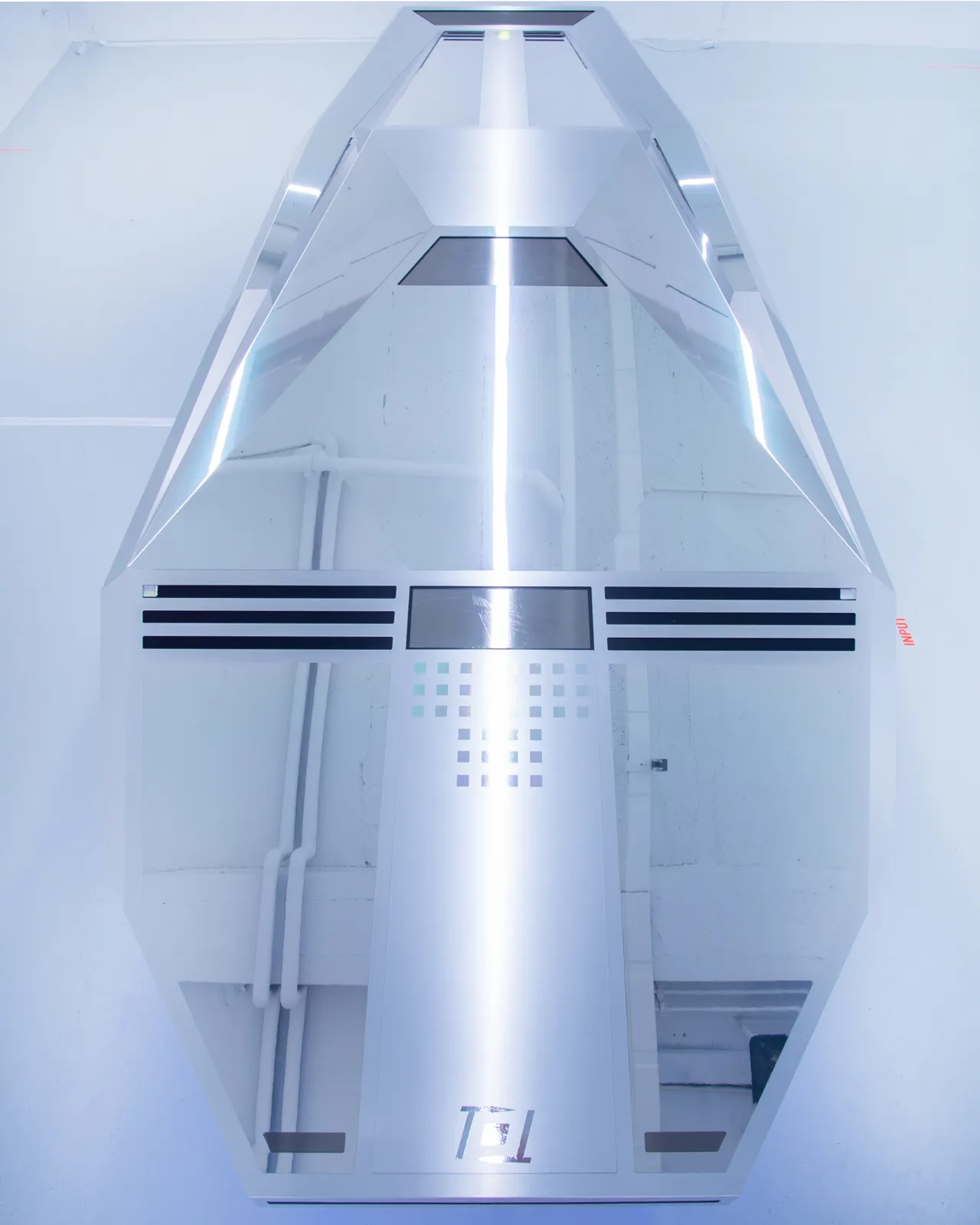 J. Demsky, TELETRANSPORTEER, 2023