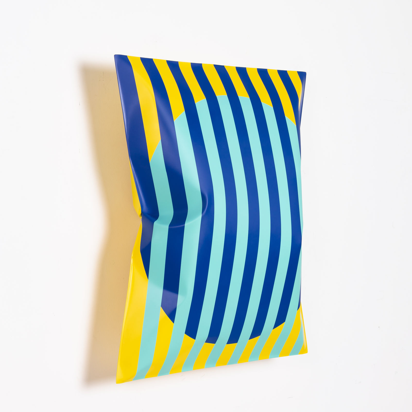 Shaikha Al Mazrou, Intersecting Lines, 2019