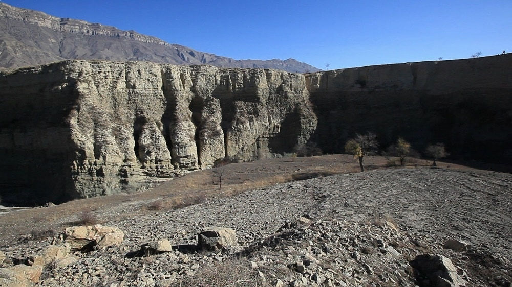 Taus Makhacheva, Walk, 2010