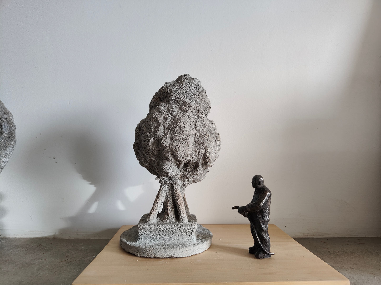 Fang Yang 方阳, Nearby Scenery Series - Tree Watering 近处的风景系列之浇树 , 2023