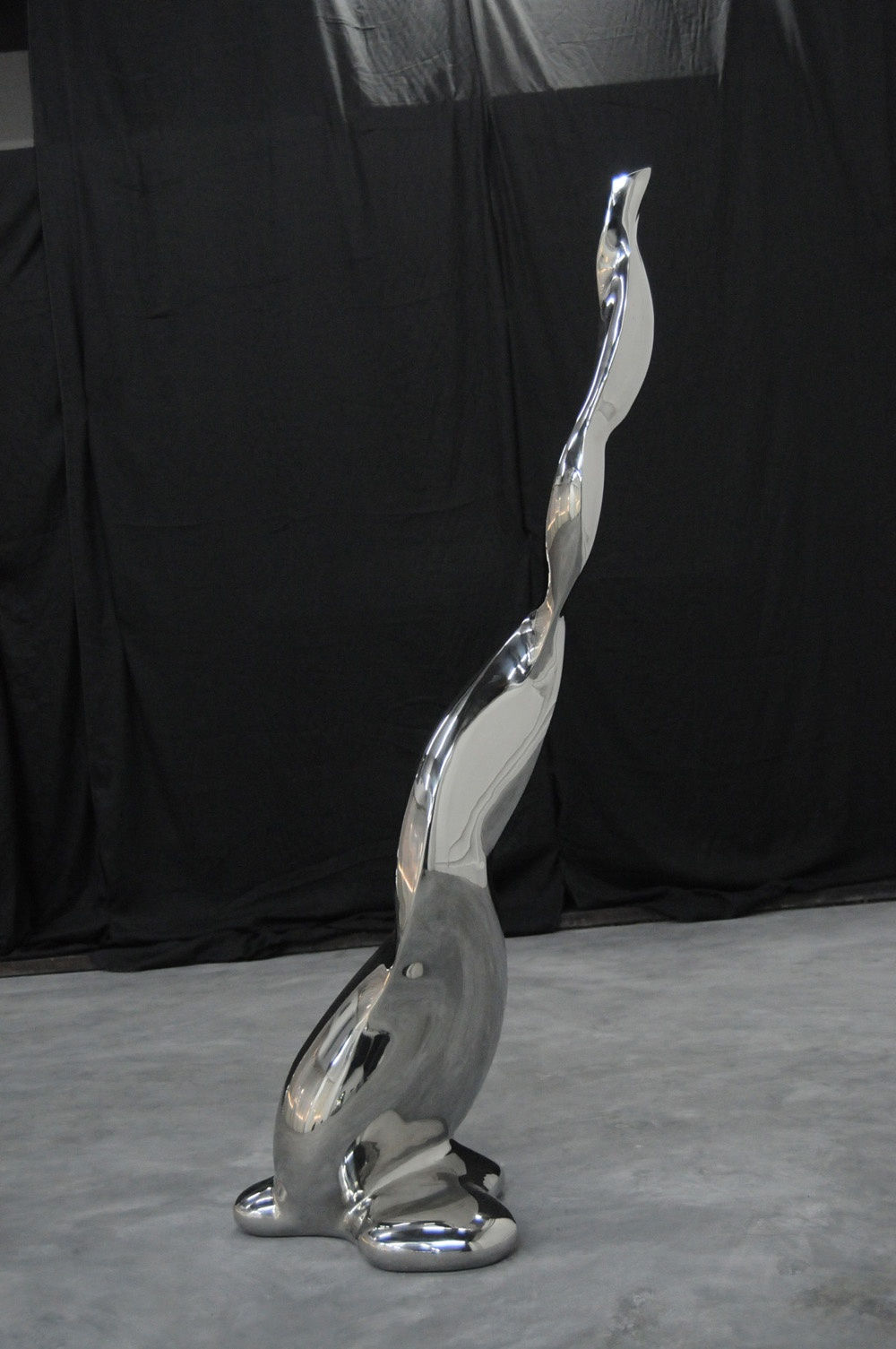 Lee Chin-fai Danny 李展輝, Fluid Moment, 2009