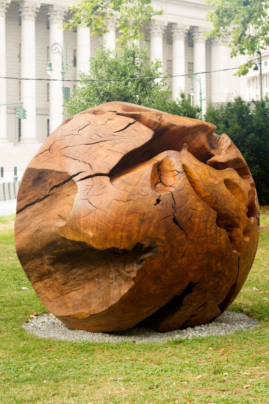 Jaime Miranda-Bambarén, Moon 2, 2022