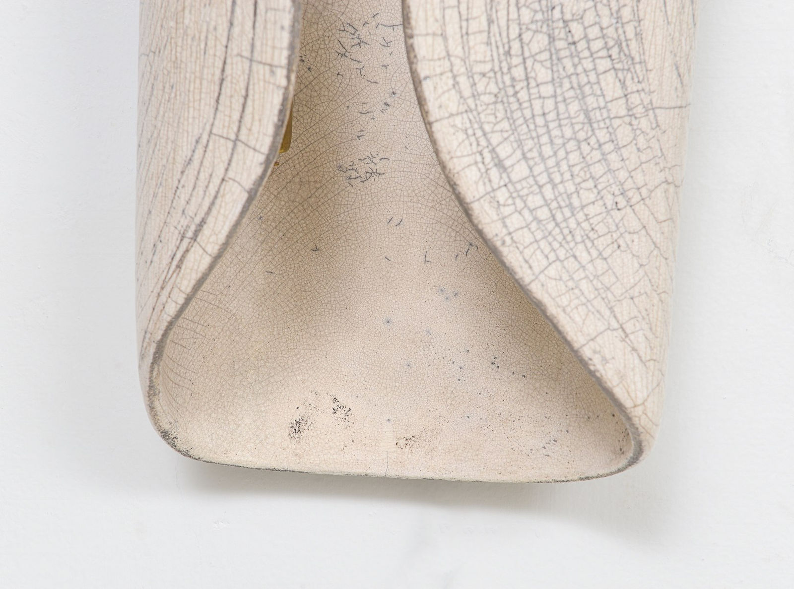 Barbara Billoud, Pair of French Bespoke Ceramic Sconces, 21st century