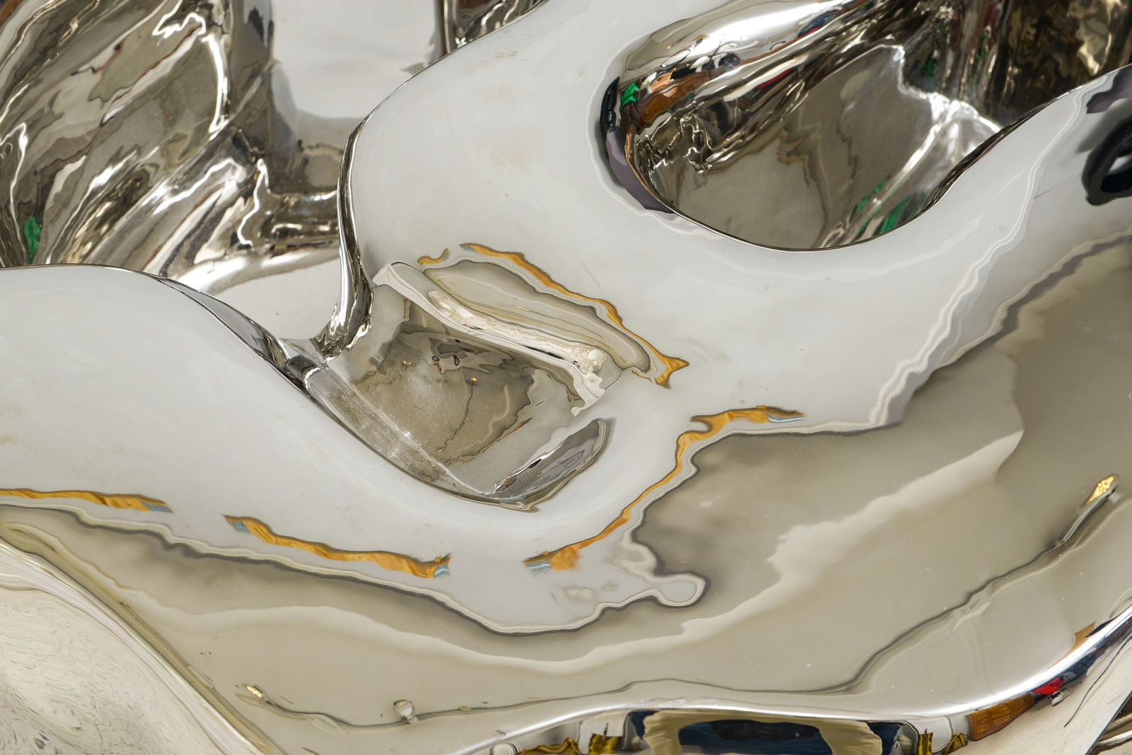 Studio Nawa, Surface Table, 21st century