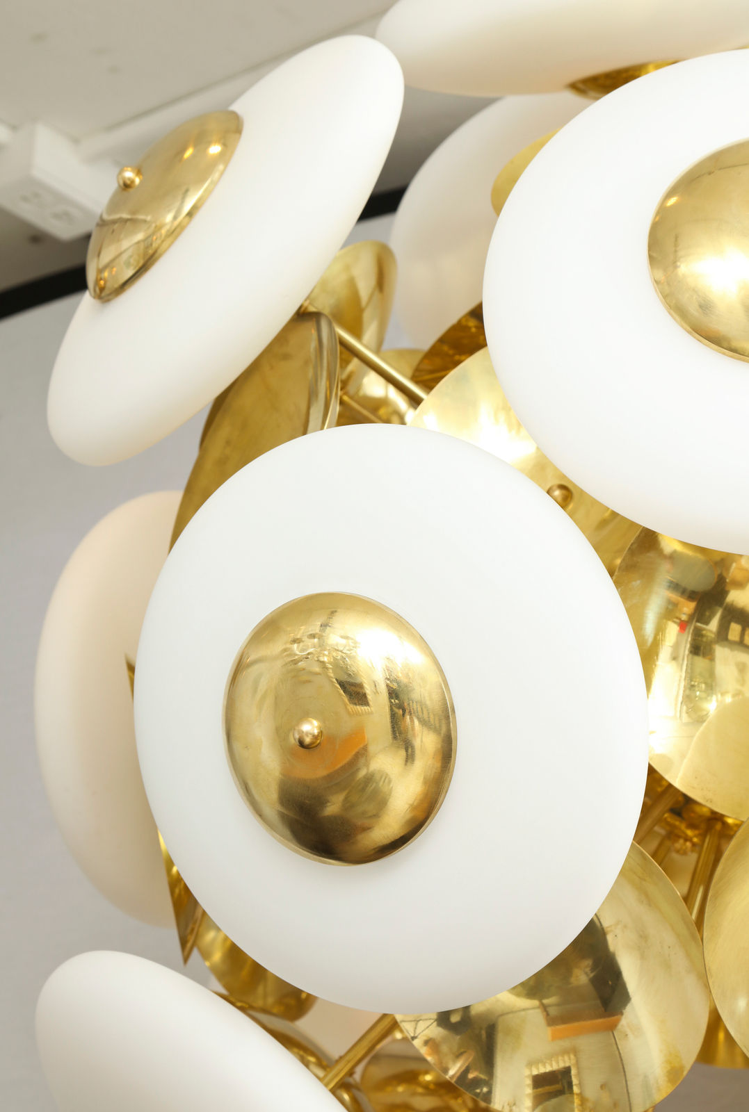 Bespoke Sculptural Italian Modern Brass and Glass Sputnik Chandelier with 45 Arms, 21st century