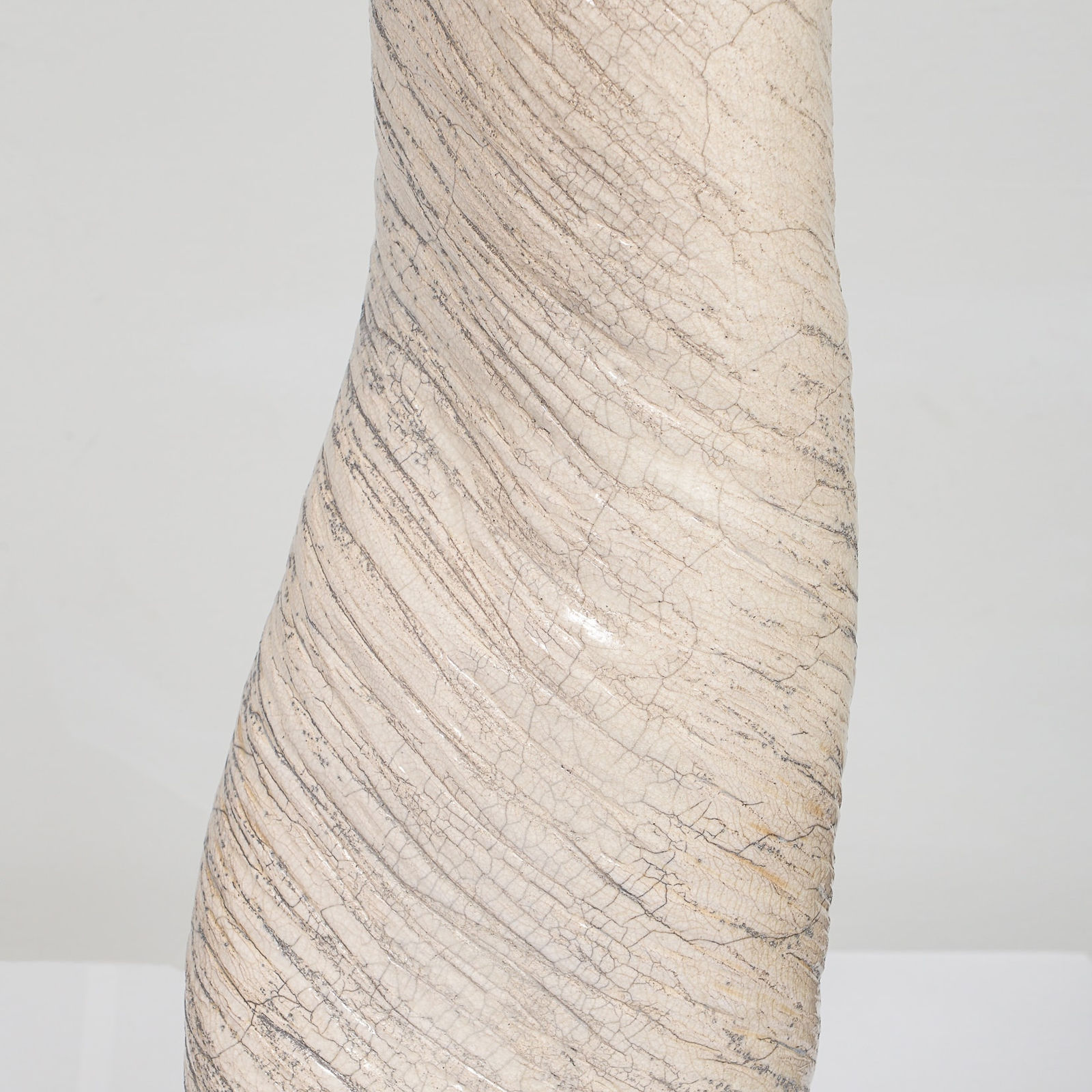 Barbara Billoud, Bespoke Ceramic Ondulée Lamp, 21st century