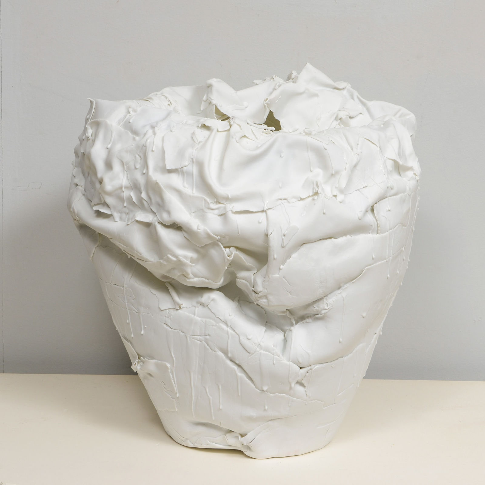 Dora Stanczel, French Bespoke Sculptural Porcelain Vase, 21st century