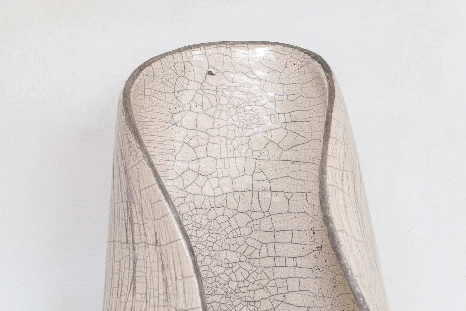 Barbara Billoud, Pair of French Bespoke Ceramic Sconces, 21st century