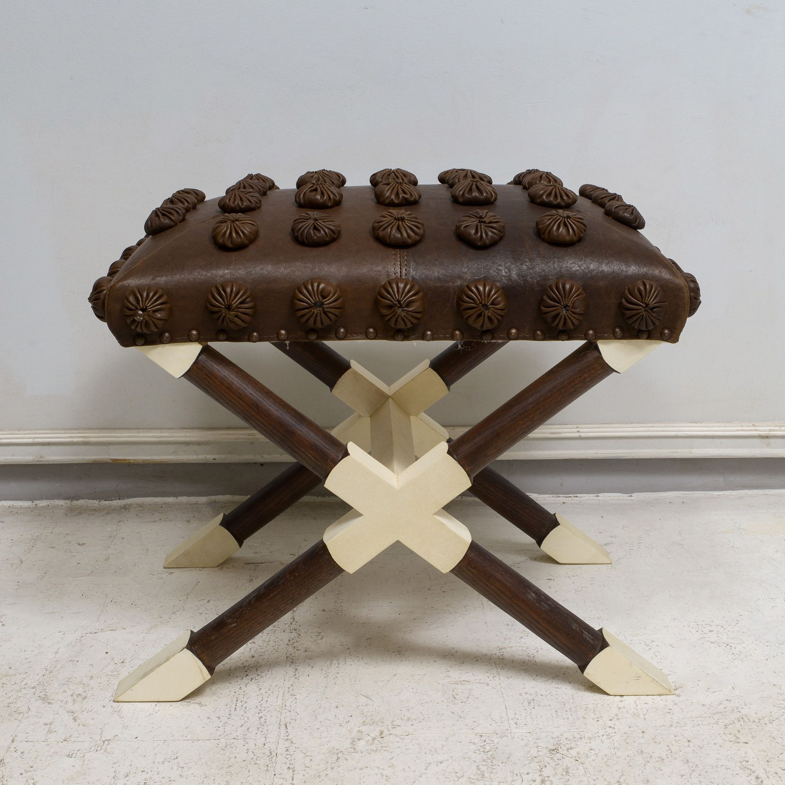 Custom Pair of Oak and Parchment X-Frame Benches upholstered in Leather, 21st century