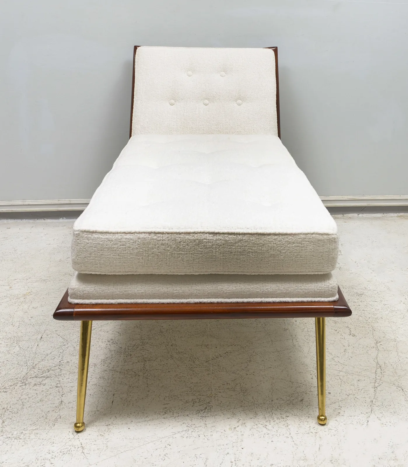 Vintage Chaise-Lounge in the Robsjohn Gibbings Manner, mid-20th century