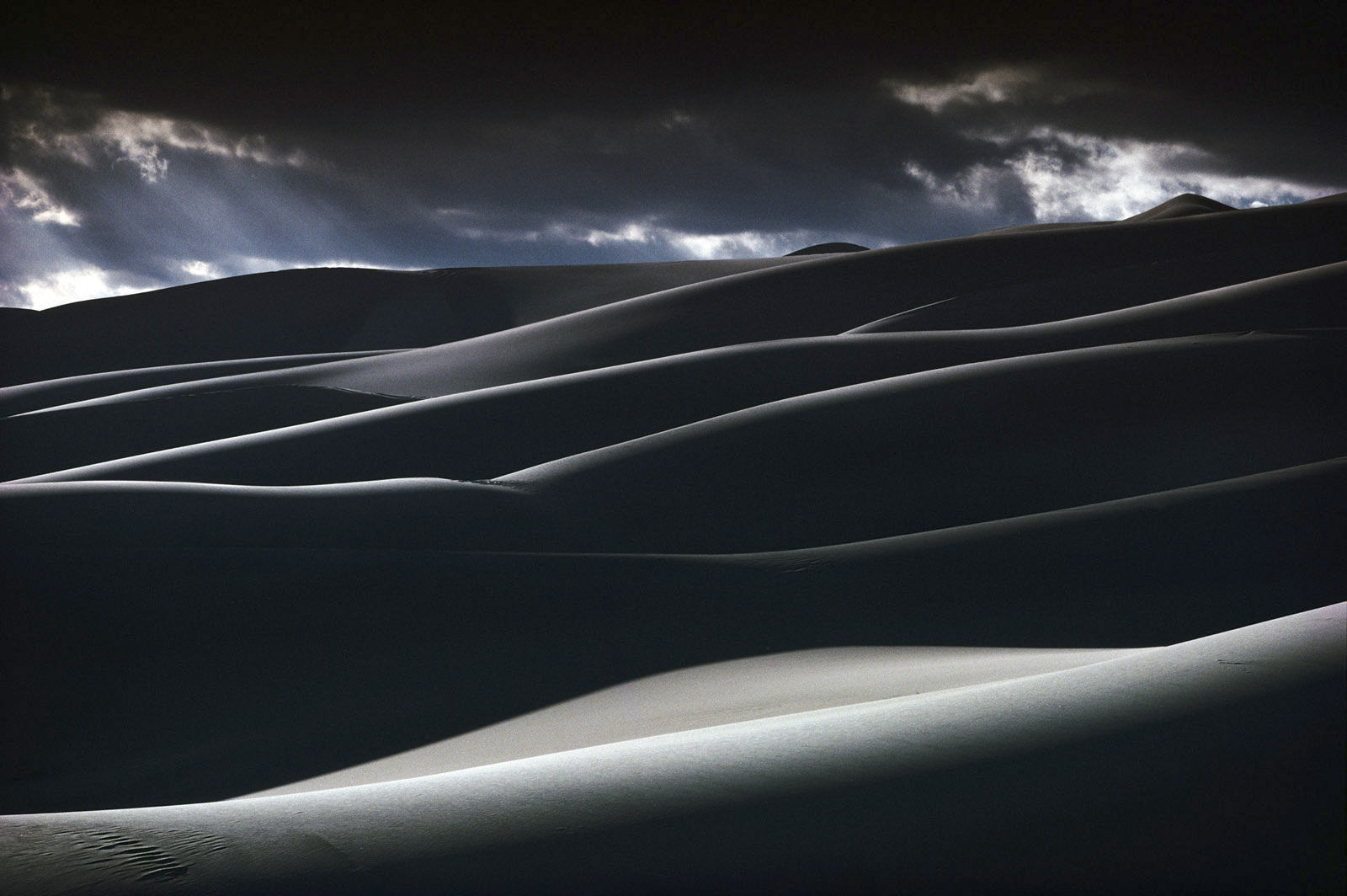 Ernst Haas Great Sand Dunes, National Park, Colorado Tirage Dye transfer d'époque 26 x 38 cm Dim. papier: 50 x 60 cm
