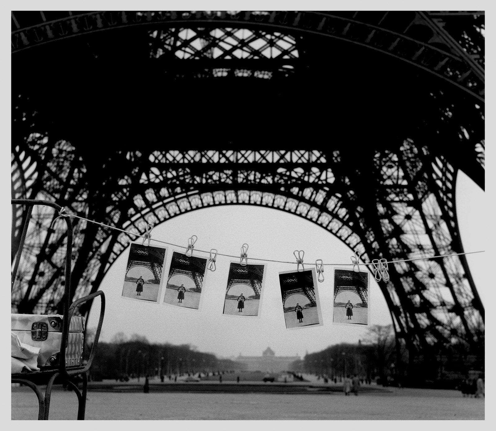 Sabine Weiss Paris Tirage gélatino-argentique d'époque réalisé par l'artiste 25 x 22,5 cm Dim. papier: 25 x 22,5 cm