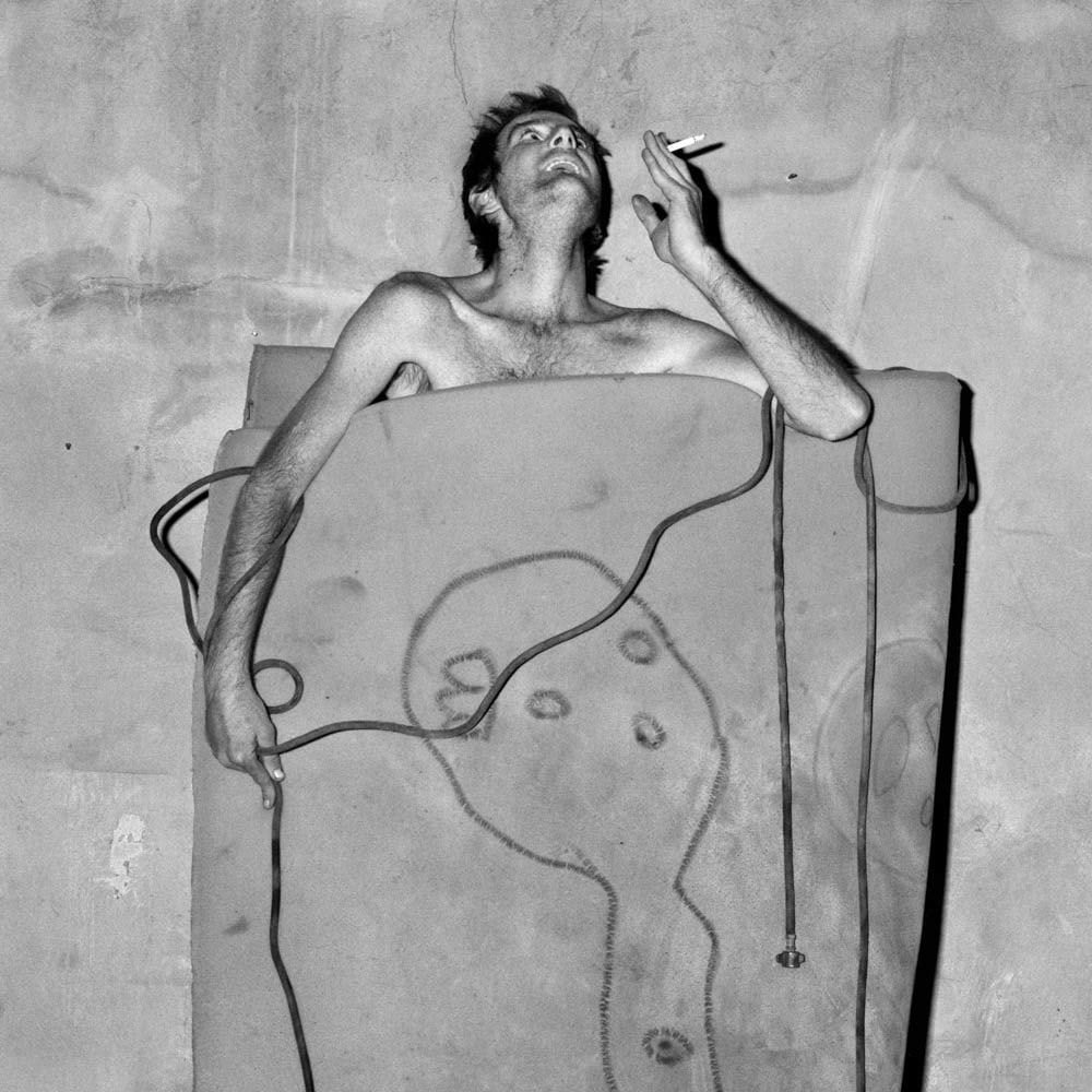 Roger Ballen, Engulfed, 2004