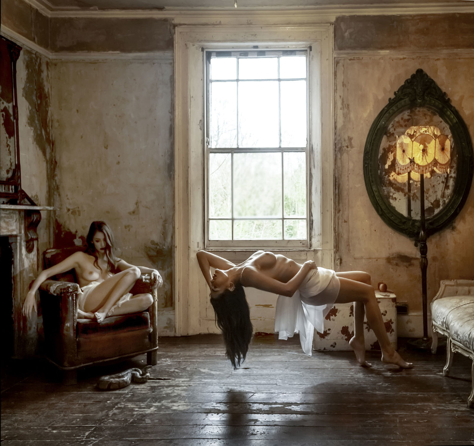 Jeff Robb, Drawing Down the Moon I, 2019