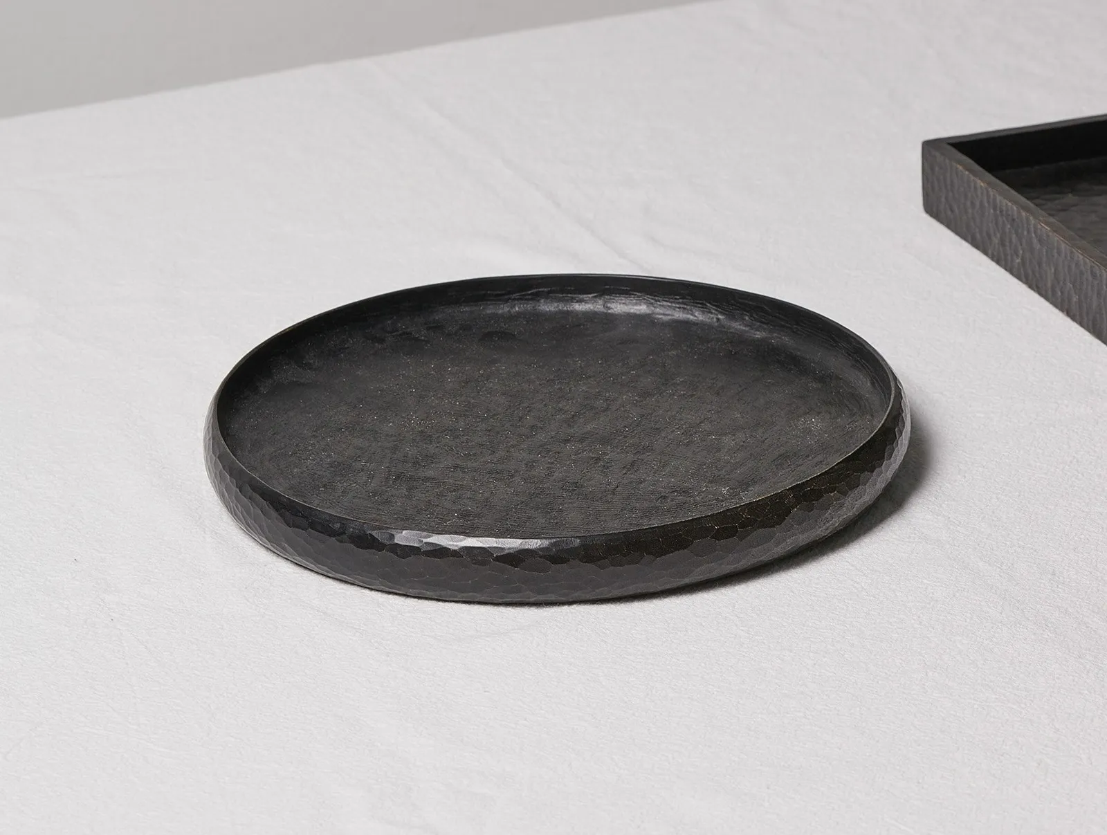 Mok-su, Concaved Tea Tray, 2022