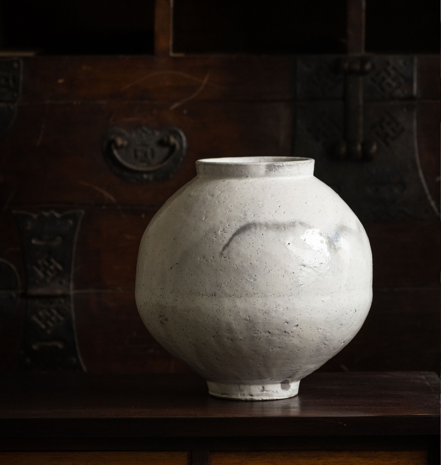 Park Sungwook, Buncheong Moon Jar , 2022
