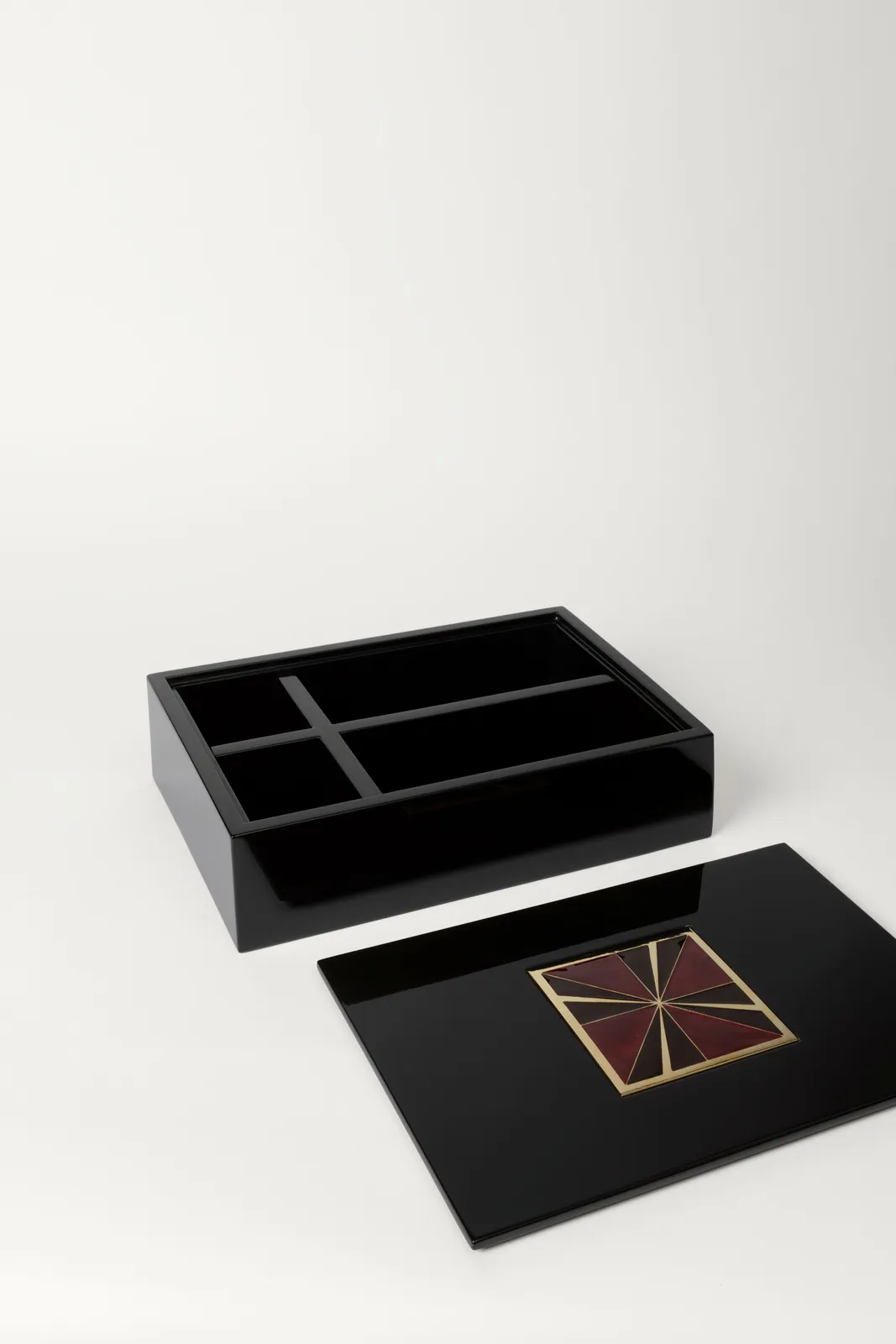 Giovanna Ferrero Ventimiglia, Laquered Cloisonné Box