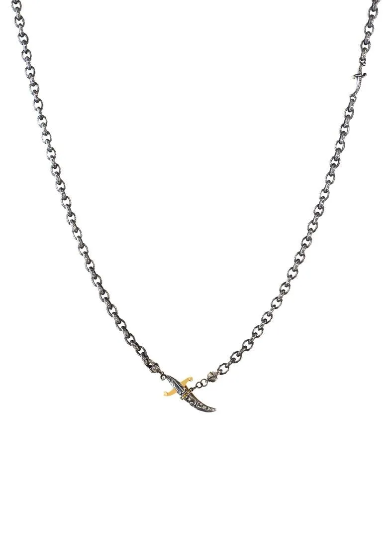 Sevan Biçakçi, Silver chain with knife