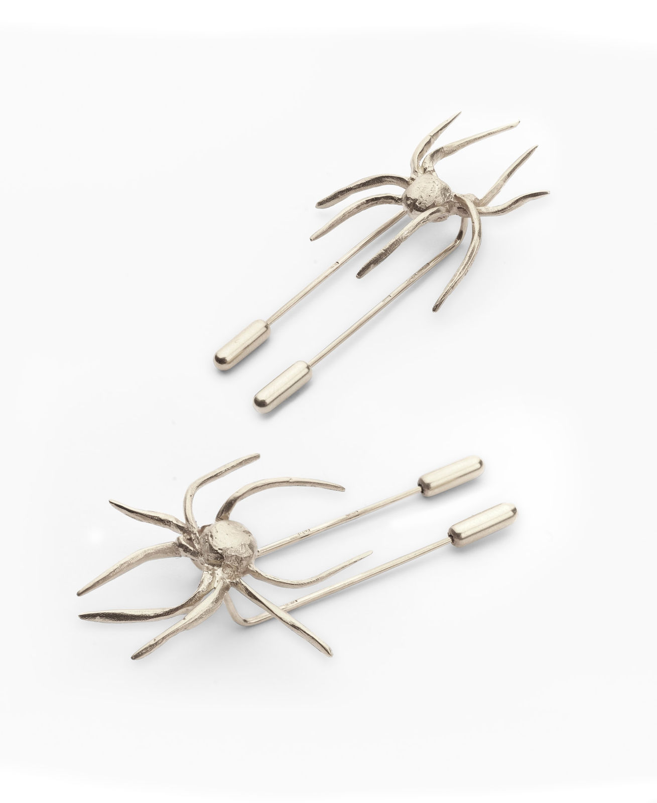 Sue Webster, Spider pin , 2022