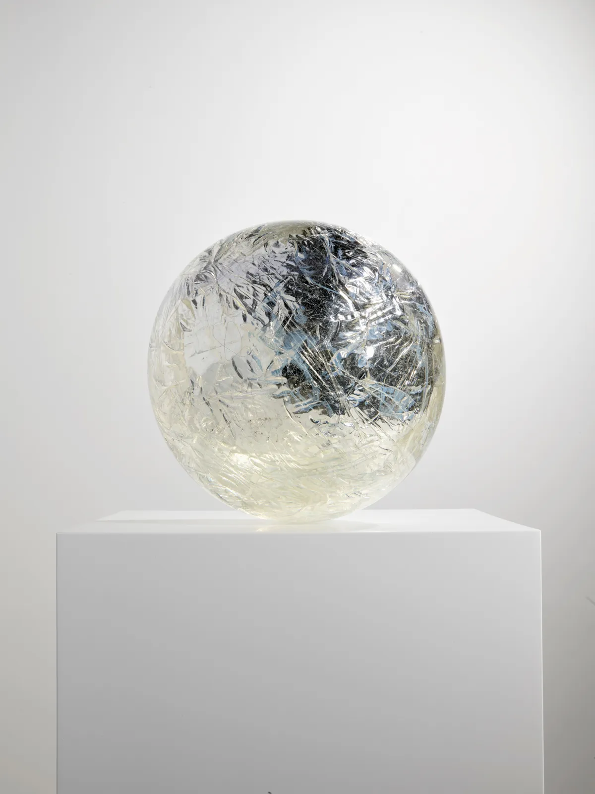 Luísa Mota, Crystal Ball #5, 2023