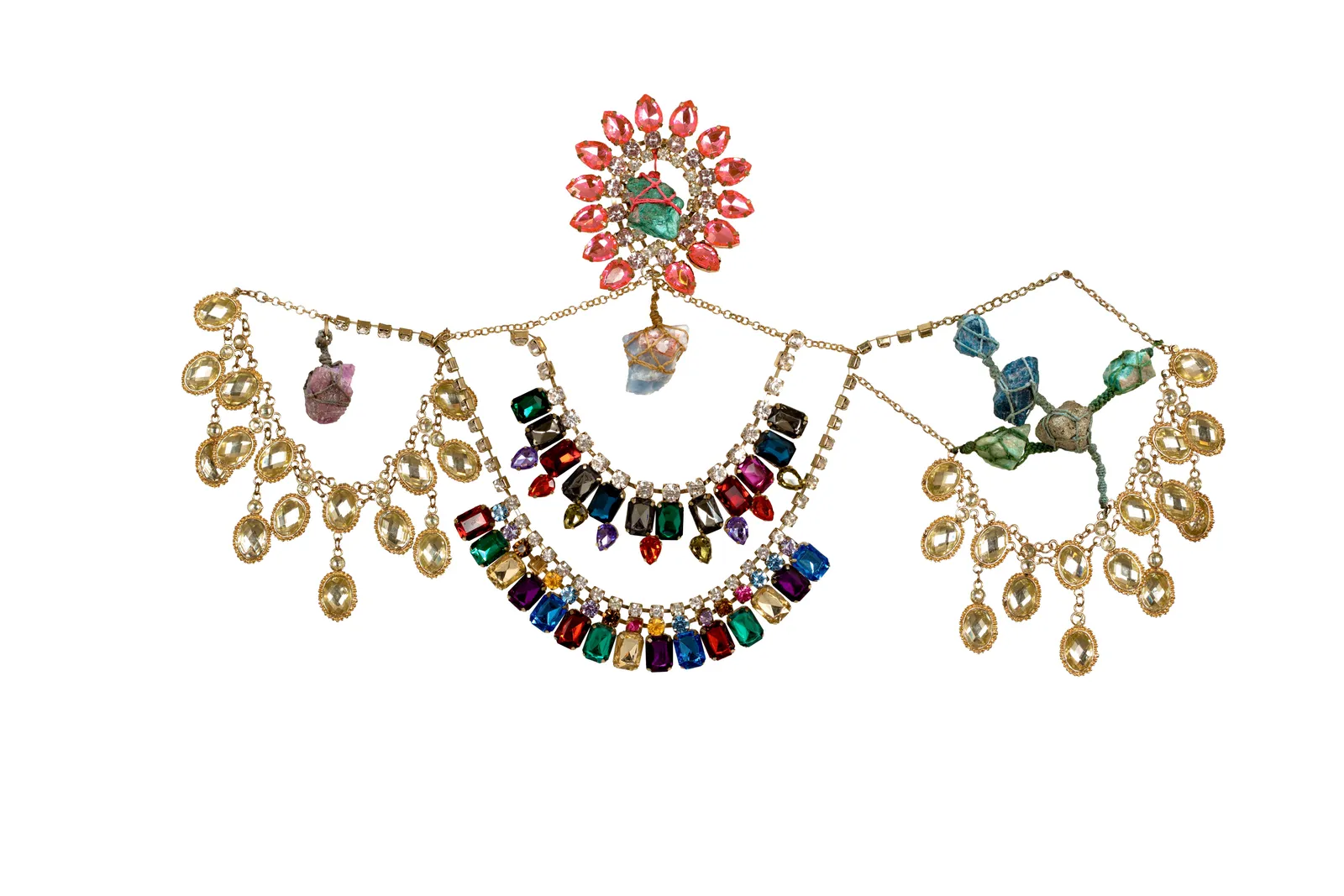 Luísa Mota, Macumbinhas Oxaris, 2014