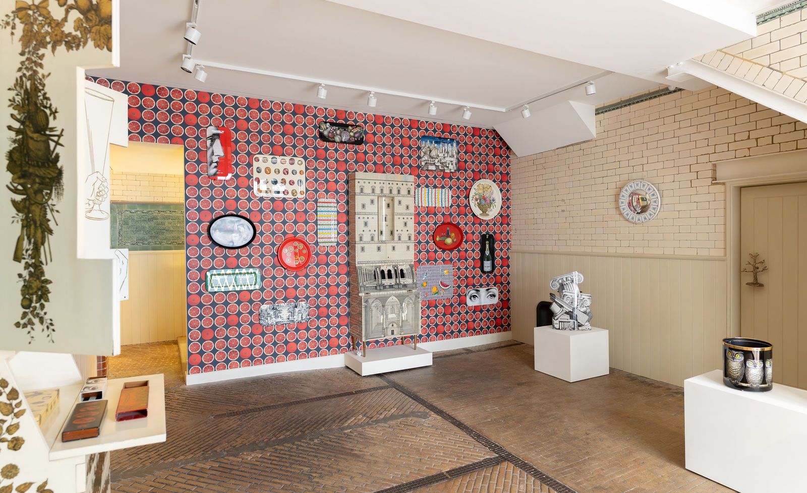 Fornasetti, Frame with convex mirror Architettura Celeste, 2018