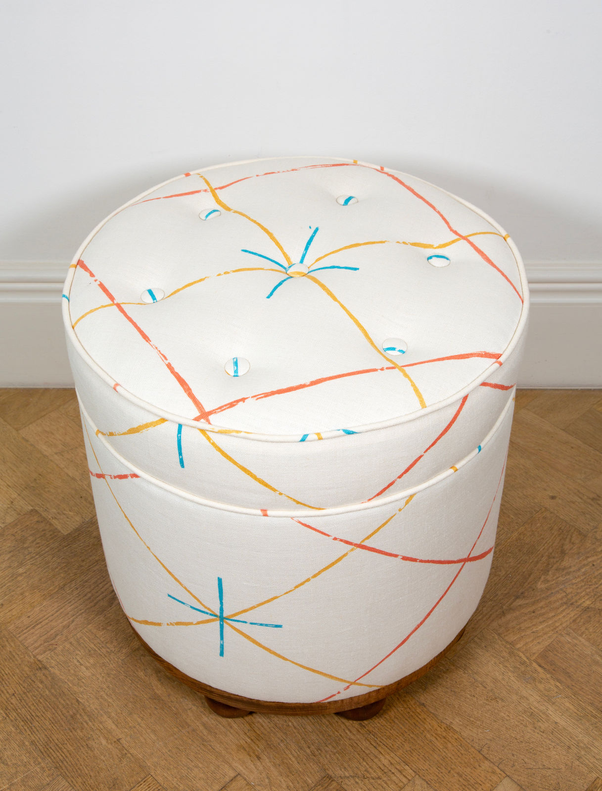 Georgie Hopton Produce, Pouffe no.4