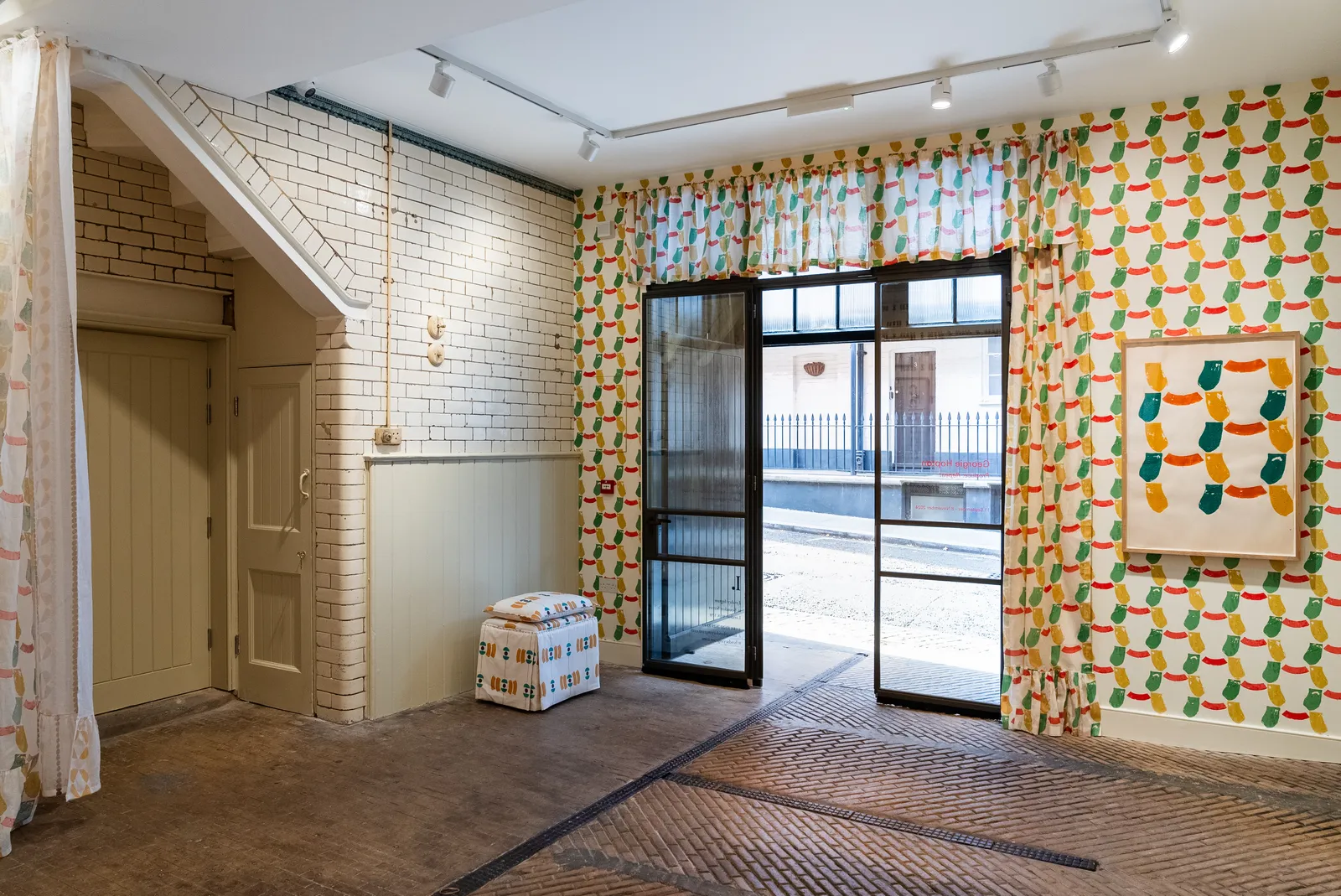 Georgie Hopton Produce, Pouffe no.10