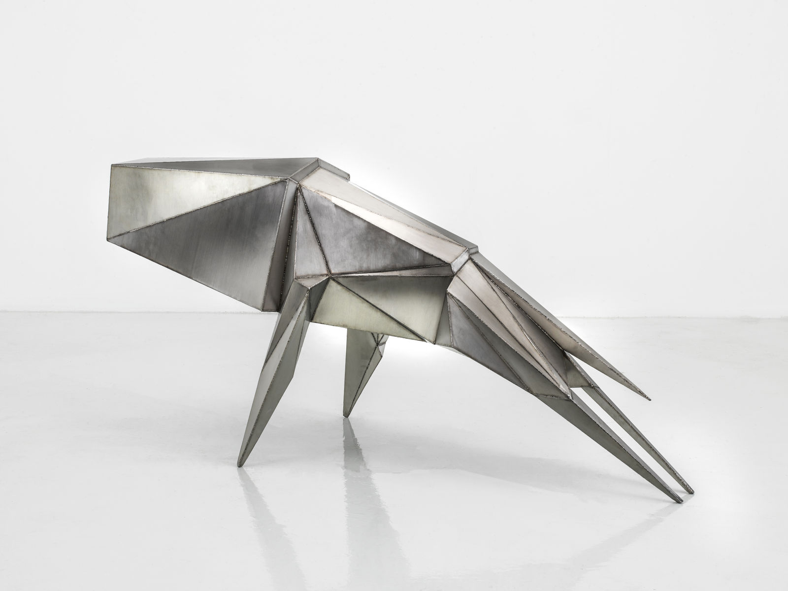 Lynn Chadwick, Lion II, 1990