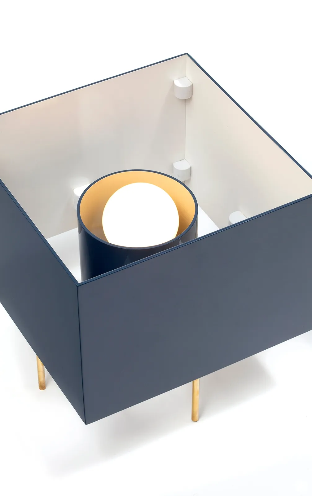 Lunar Objetos - André Vainer, Luminária Quadrada