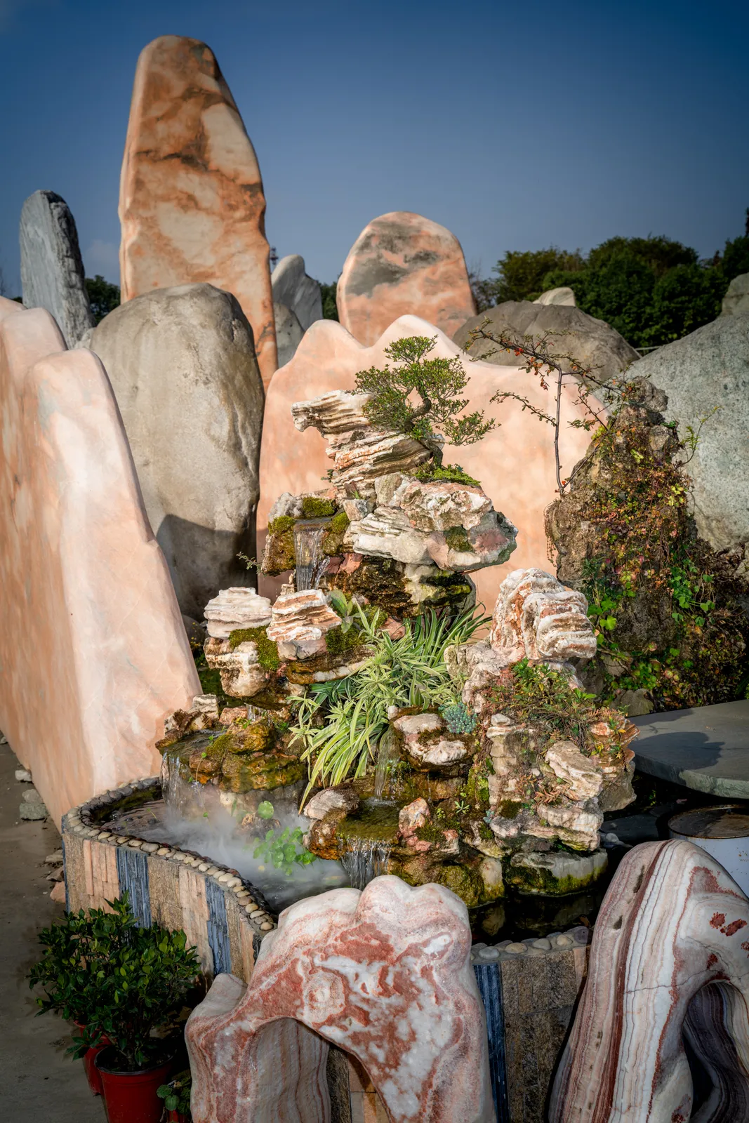 FENG Li, Gigantic rock, 2019