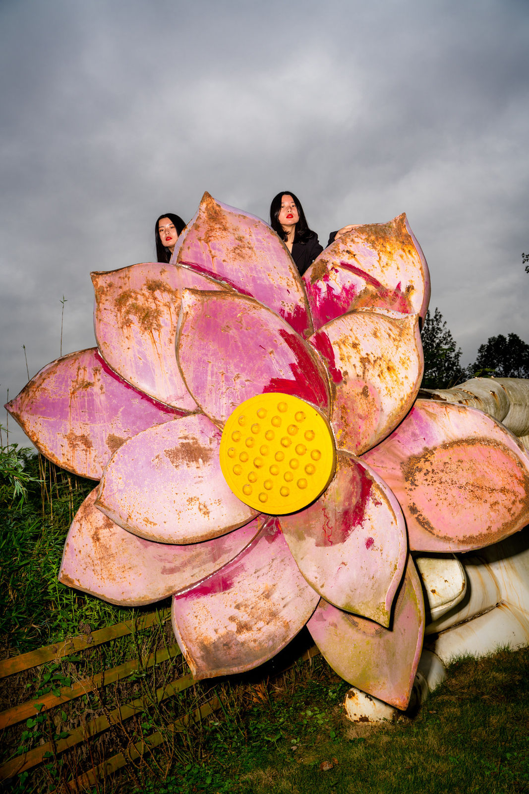 FENG Li, Twin sisters, 2020